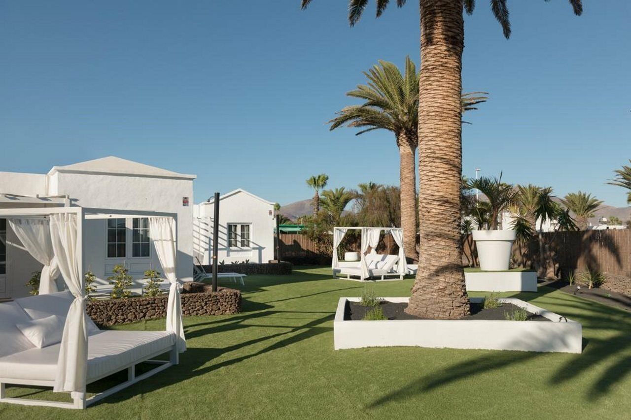 Villas Lanzasuites (Adults Only) Playa Blanca  Exterior photo